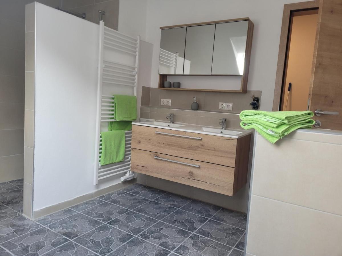 Ferienwohnung Schertel - Dorsbrunn Плайнфелд Екстериор снимка