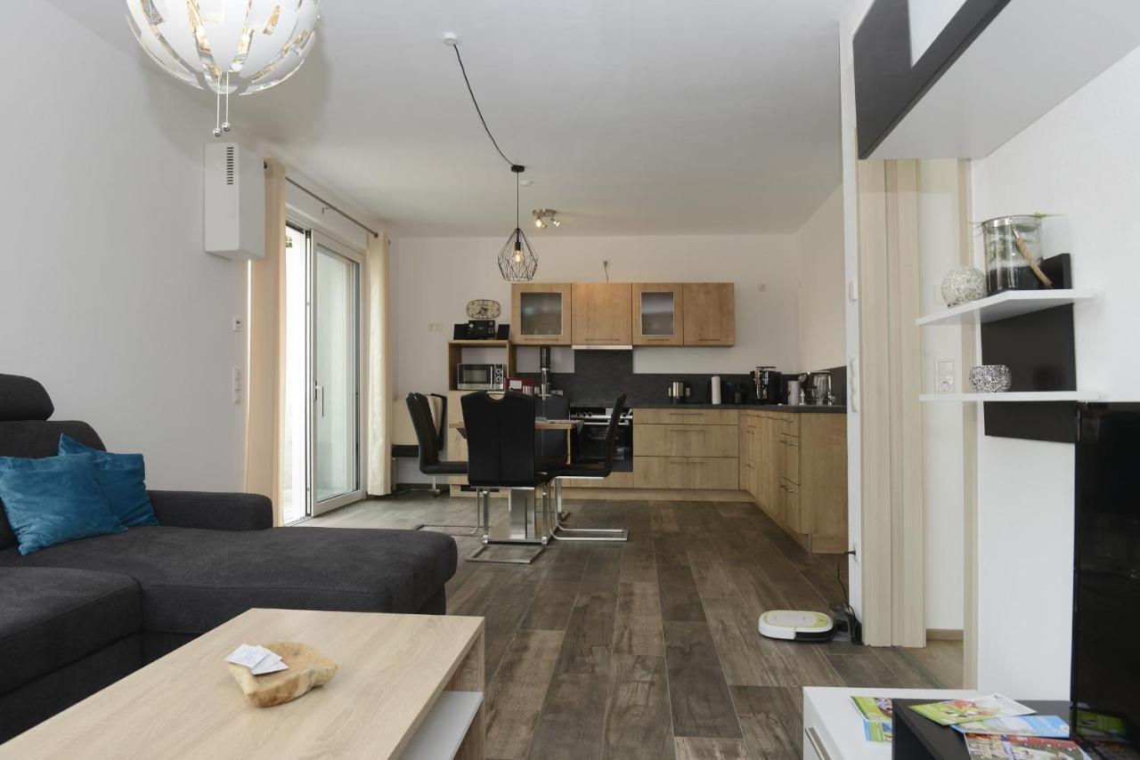 Ferienwohnung Schertel - Dorsbrunn Плайнфелд Екстериор снимка